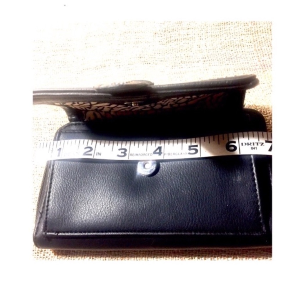 Nwt Max Studio Little Stud Wallet W/Flap & Zipper - image 7